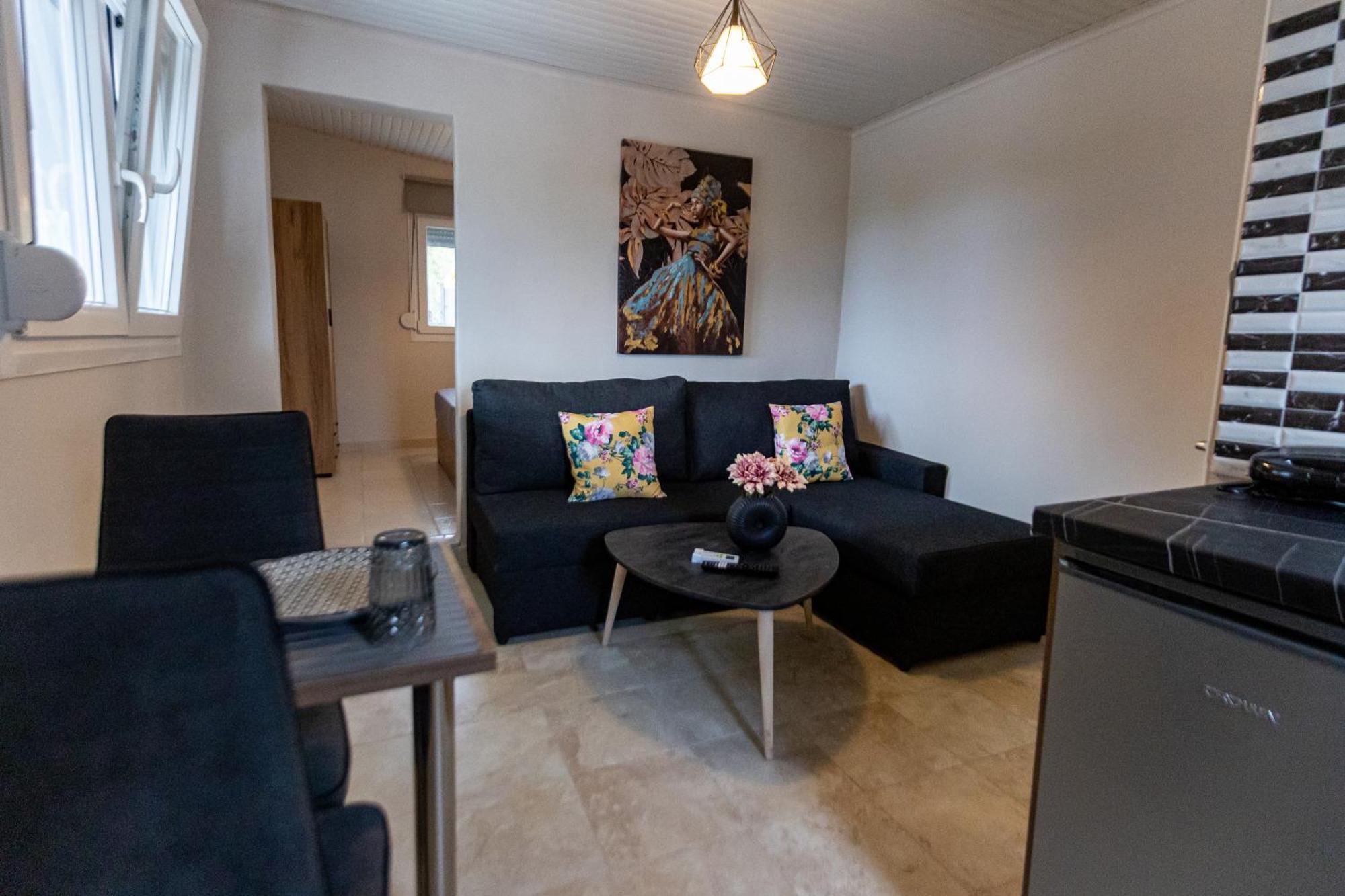 K&M Villas Nea Kallikrateia Esterno foto